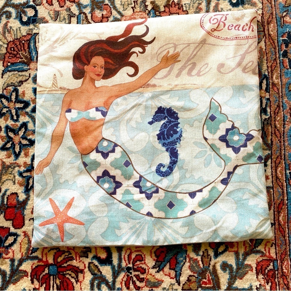 Mermaid decorative pillowcover blue green summer decor seahorse starfish 17 in.²